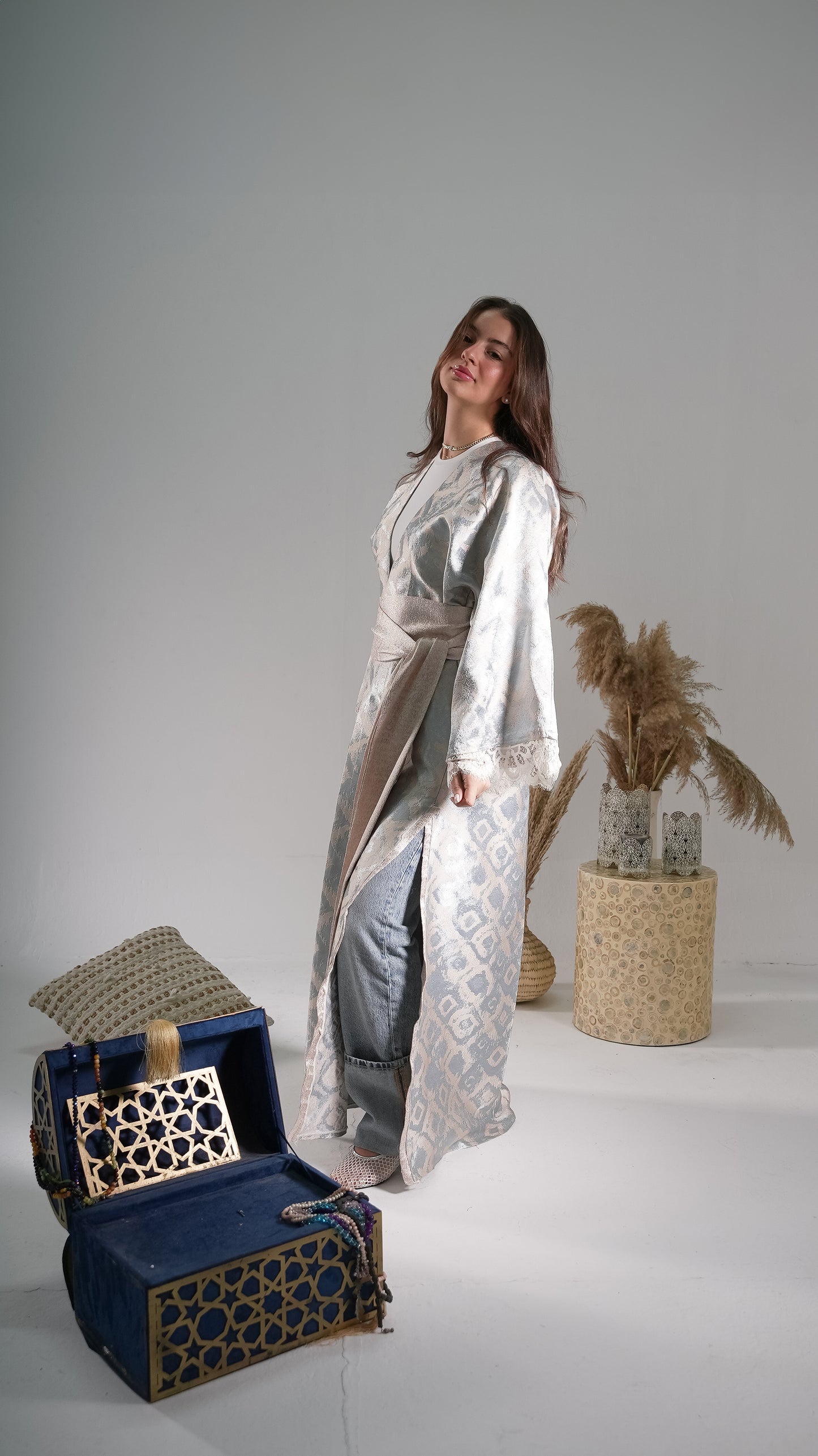 PATTERNED LACE KAFTAN